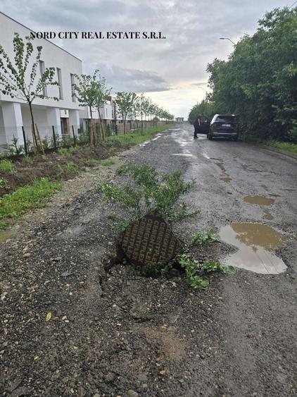 Teren Construcții intravilan de 399 mp, în Tunari