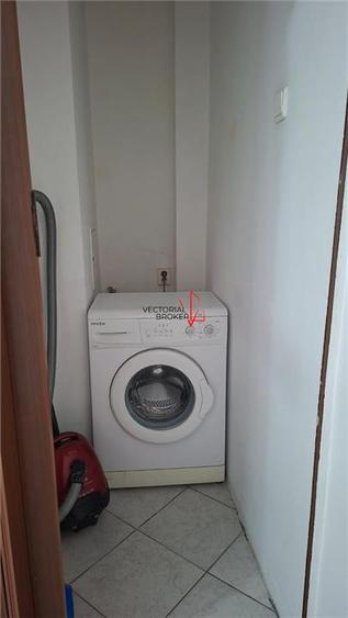 Apartament cu 2 camere decomandat, mobilat în Basarabia