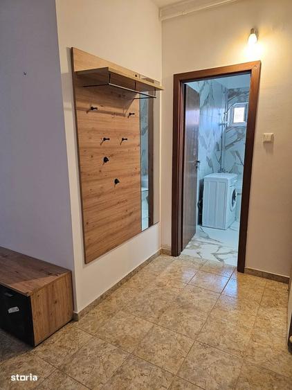 Garsonieră decomandată în Astra