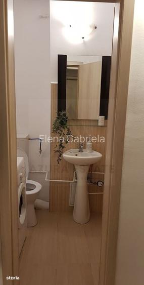 Apartament spatios 77 mp utili 3 camere 2 bai etaj 1 zona Strand