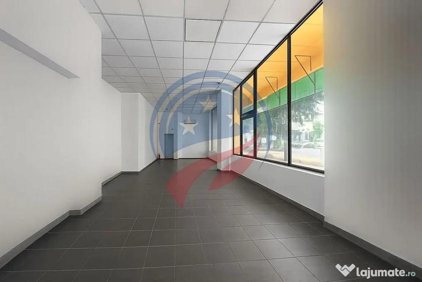 Spa?iu Comercial Ultracentral 113,90 mp + Subsol | Vitri... - 2