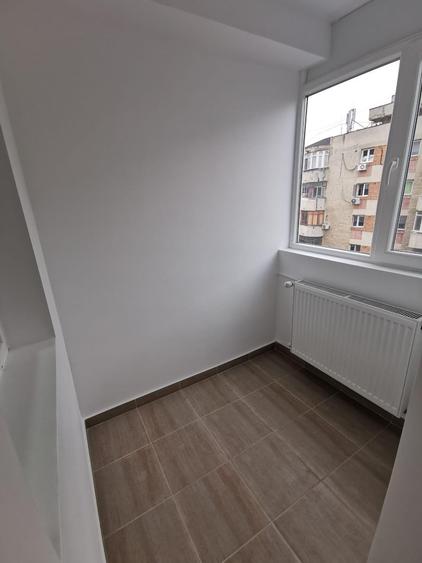 Garsonieră decomandată în Tineretului