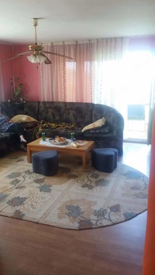Casă cu Teren 500 Mp în Sud