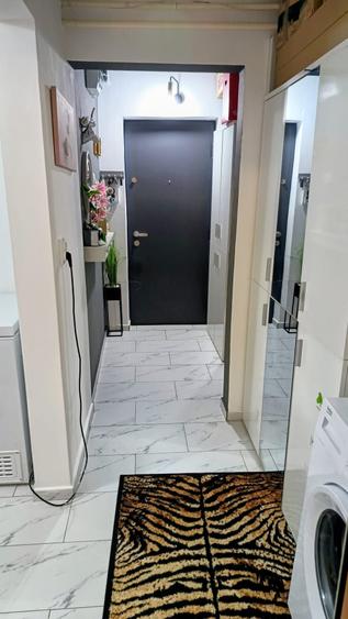 Apartament cu 2 camere decomandat în Sârbi