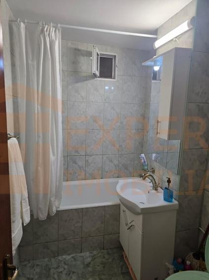 Apartament cu 2 camere decomandat, mobilat în Balada