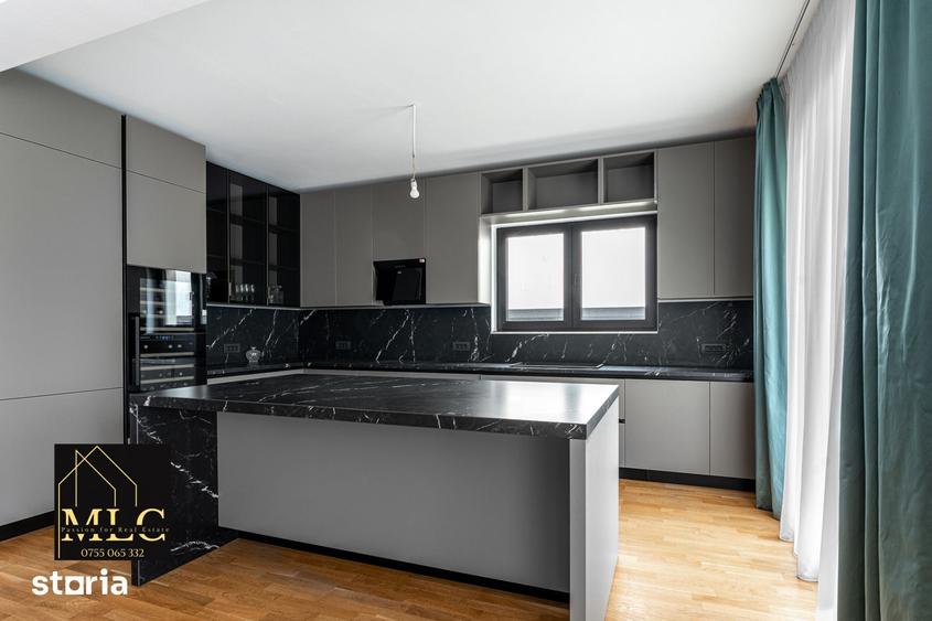 Casă cu 6 camere cu Teren 482 Mp în Corbeanca