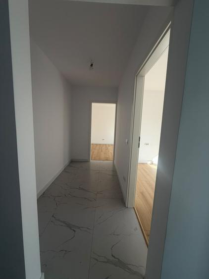 Apartament cu 2 camere decomandat în 1 Decembrie 1918