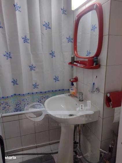 Apartament cu 2 camere decomandat în Alexandru cel Bun