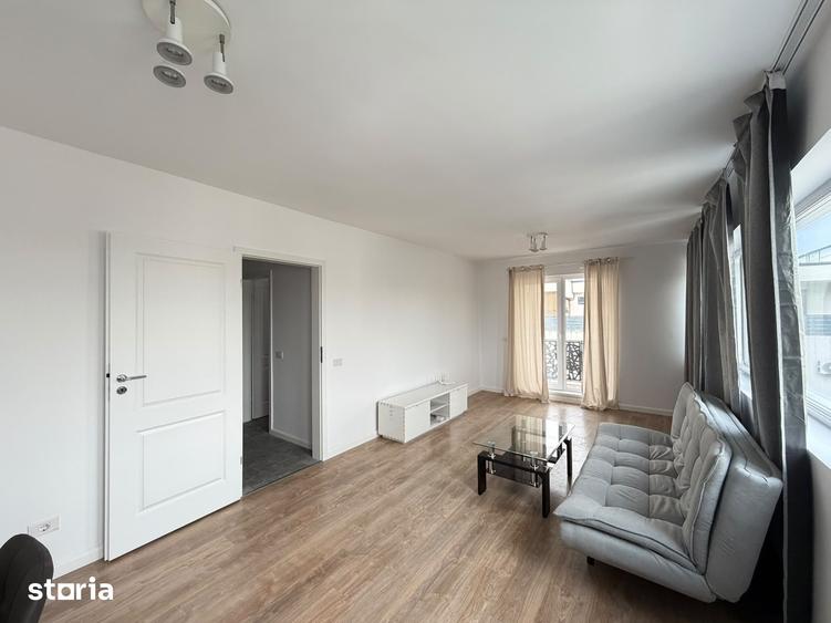 Apartament cu 2 camere decomandat în Titan