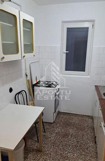 Apartament cu 3 camere decomandat, mobilat în Șagului