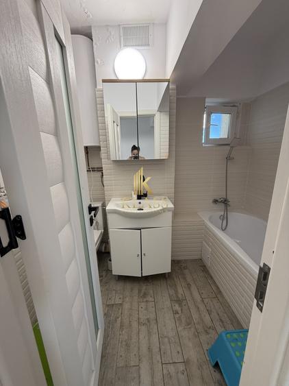 Apartament cu 3 camere decomandat în Basarabia