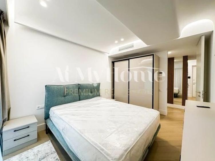Apartament cu 3 camere decomandat, mobilat în Iancu Nicolae