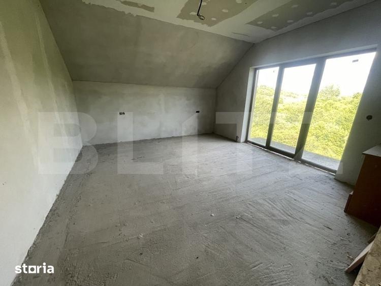 Casă cu 5 camere cu Teren 1800 Mp în Central