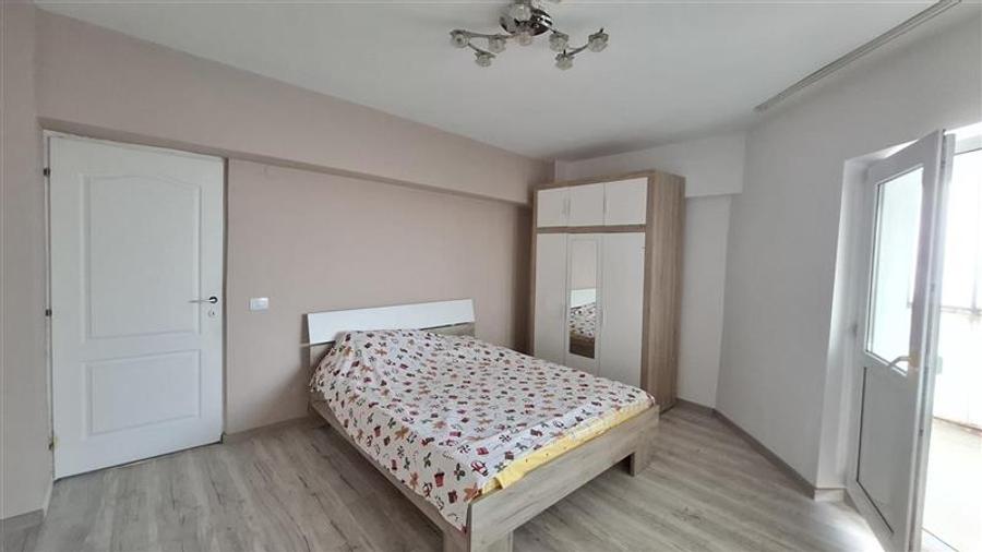 Apartament cu 2 camere decomandat, mobilat în Ultracentral