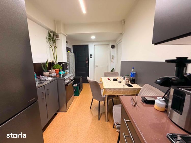 Apartament cu 2 camere semidecomandat în Aleea Carpați