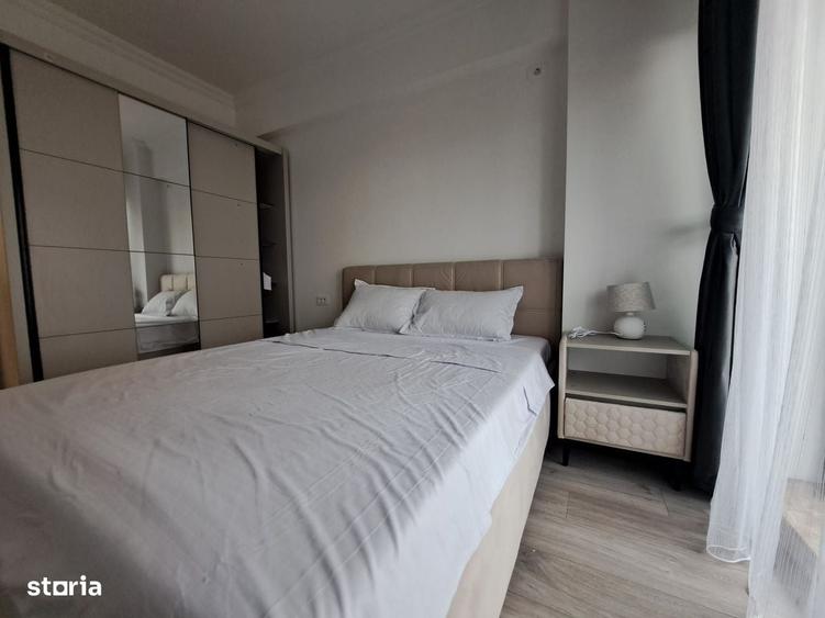 Apartament cu 3 camere decomandat în Energia