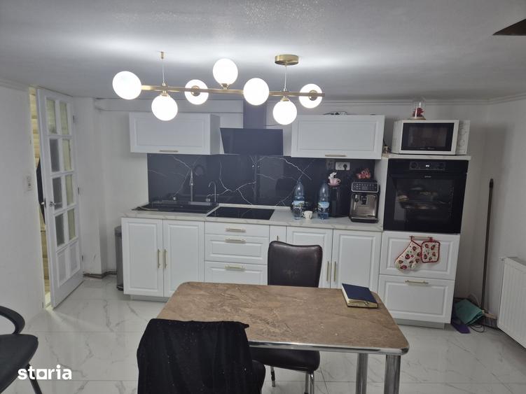 Vanzare apart. 3 cam. +1 cam. supraetajata,centr. proprie, Zona Teatru - 6