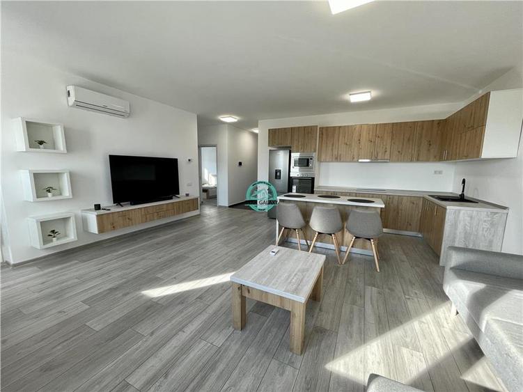 Apartament cu 3 camere decomandat, mobilat în Tudor Vladimirescu