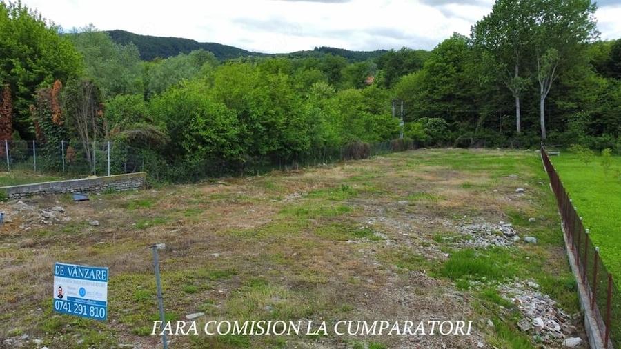 Teren de 2153 mp, în Bogdănești (Bujoreni)
