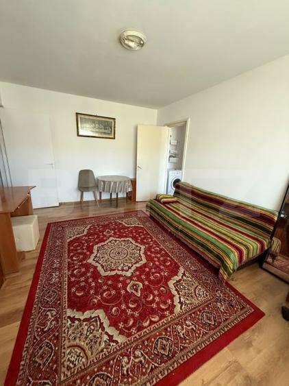 Apartament cu 2 camere semidecomandat, mobilat în Exterior Est