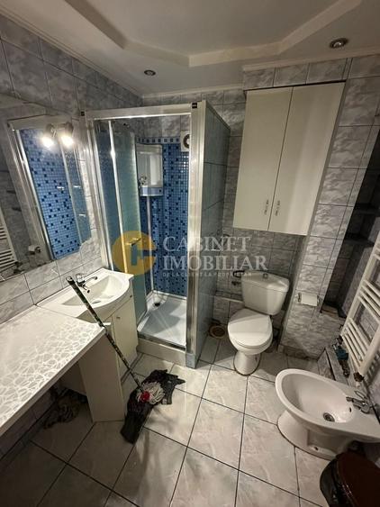 Apartament cu 3 camere decomandat, mobilat în Păcurari