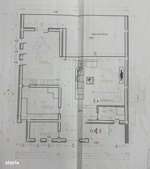 Casă cu 3 camere în Central