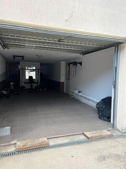 Casă individuală cu 4 camere cu Canalizare în Cetate
