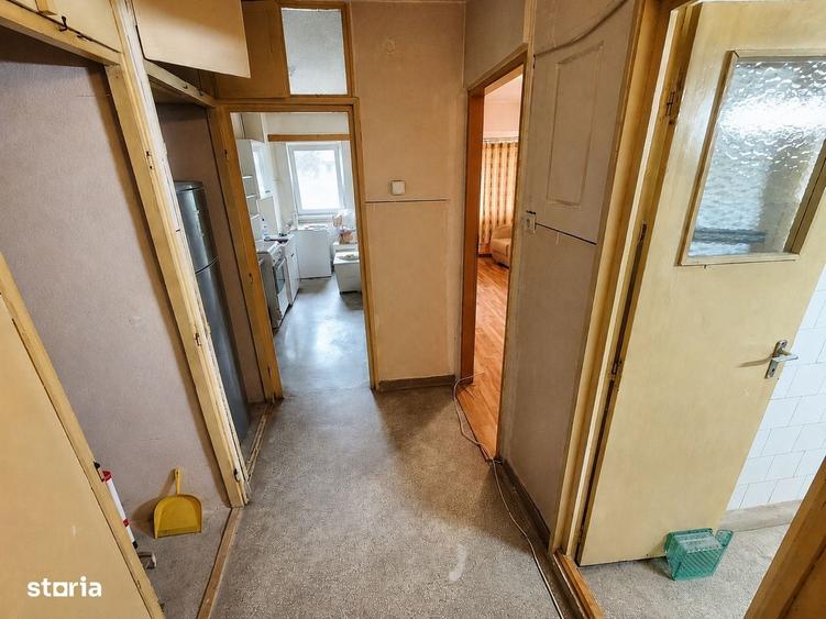 Garsonieră decomandată, mobilată în Câmpului