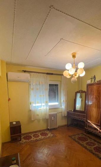 Apartament cu 3 camere decomandat în UTA
