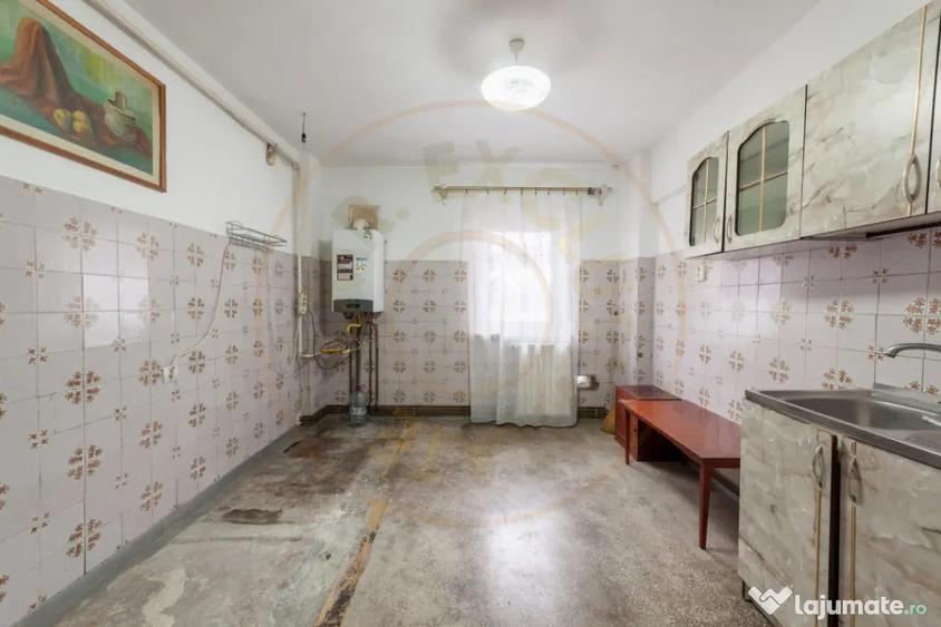 Apartament cu 2 camere decomandat, mobilat în Banat