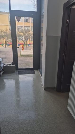 Spațiu comercial, de 130 mp, în Drumul Taberei