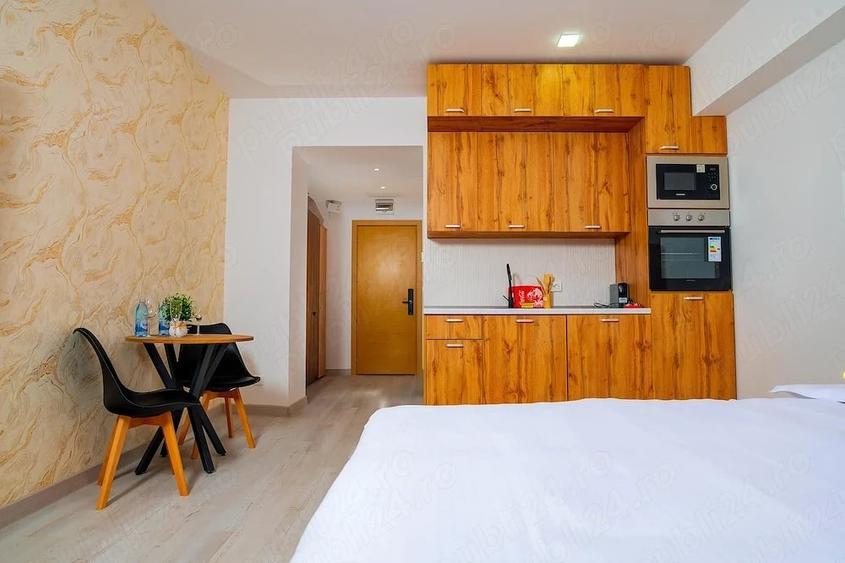 vitan barzesti rin grand cu parcare - 4