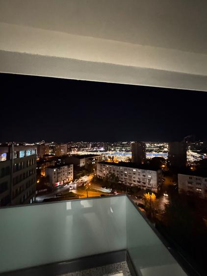 Apartament cu 2 camere decomandat în Podu Roș