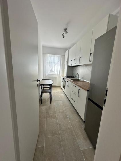 Apartament cu 2 camere decomandat în Lacul Morii