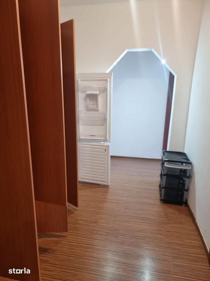 Apartament cu 2 camere decomandat în Alexandru cel Bun