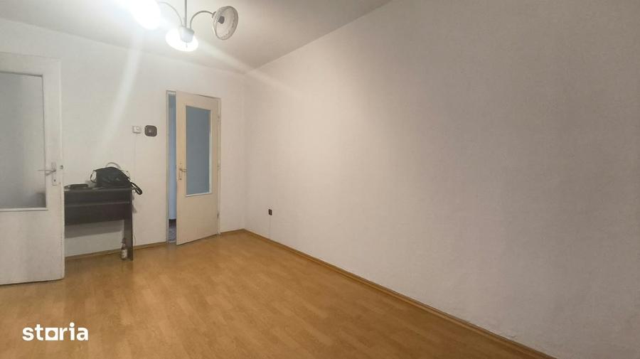 Apartament cu 3 camere în Gojdu