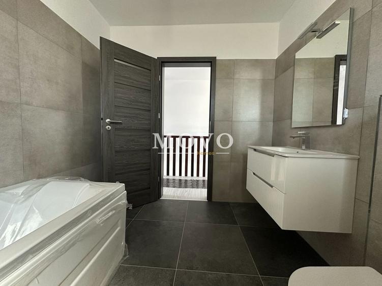 Duplex cu 4 camere cu Canalizare în Săcălaz