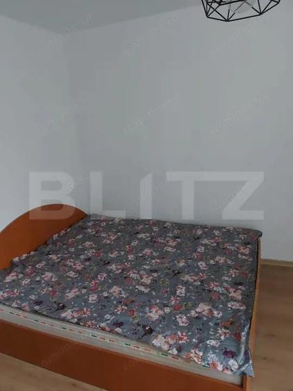 Apartament cu 3 camere decomandat, mobilat în Pandurilor
