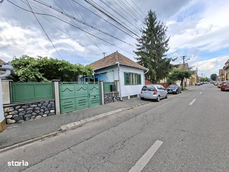 Casă cu 3 camere în Țiglari