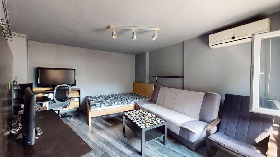 Duplex cu 6 camere cu Canalizare în P-ța Galați