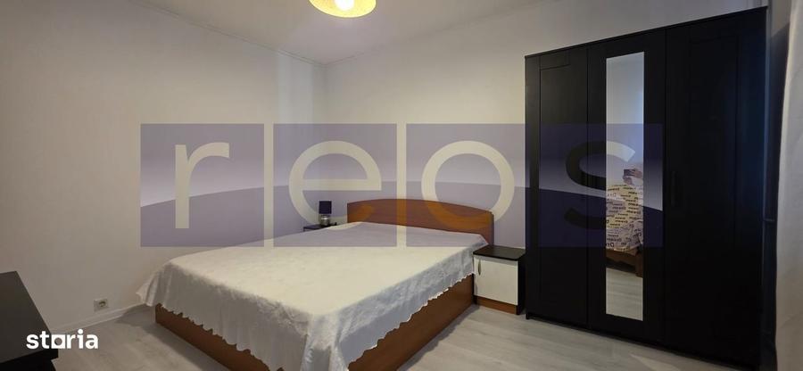 Apartament cu 3 camere decomandat în Octavian Goga