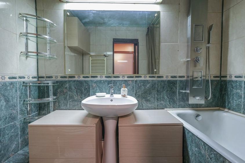 Apartament cu 2 camere decomandat în Dristor