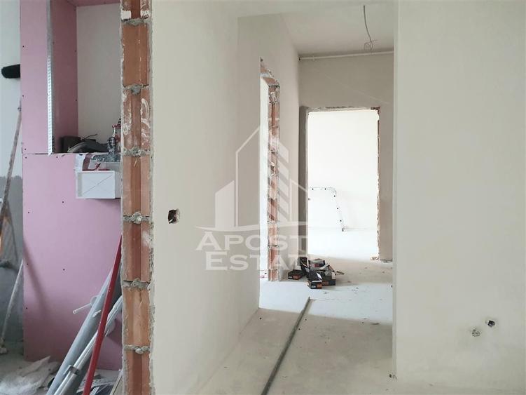 Apartament cu 2 camere etaj intermediar zona Unitatii Militare - 11