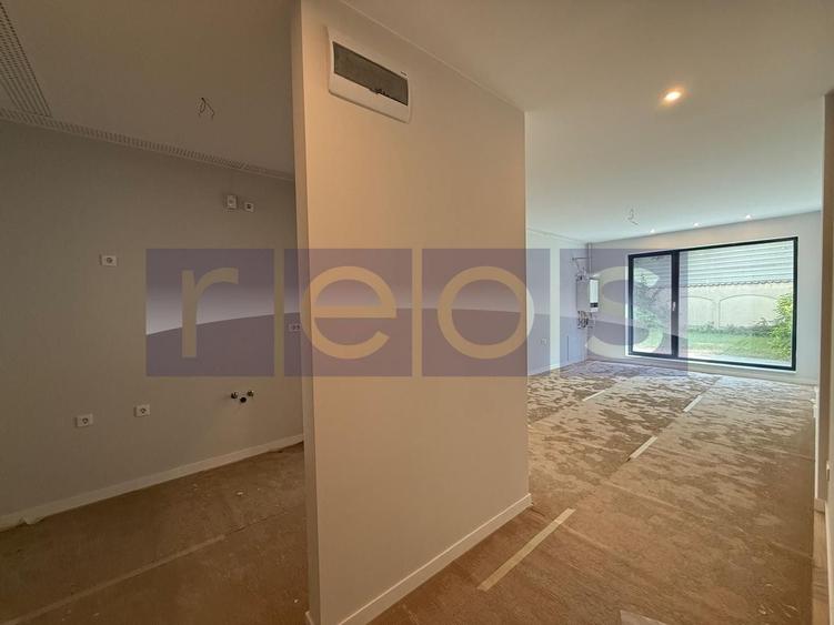 Apartament cu 3 camere în Străulești