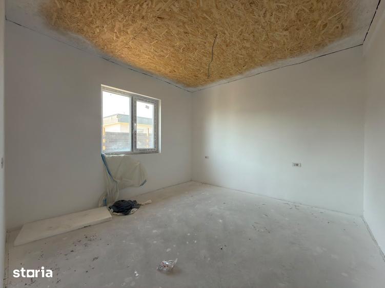 Casă cu 4 camere cu Teren 270 Mp în Central