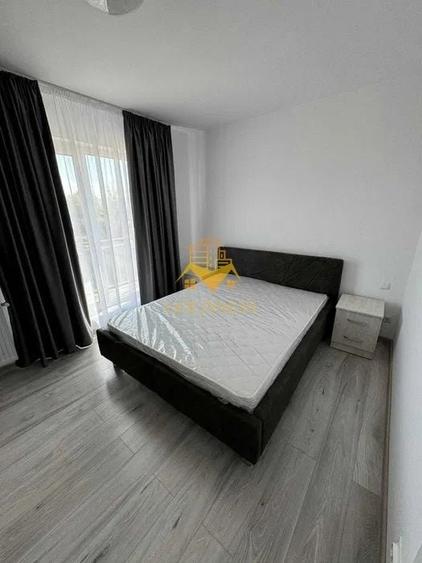 Apartament cu 3 camere decomandat, mobilat în Iris