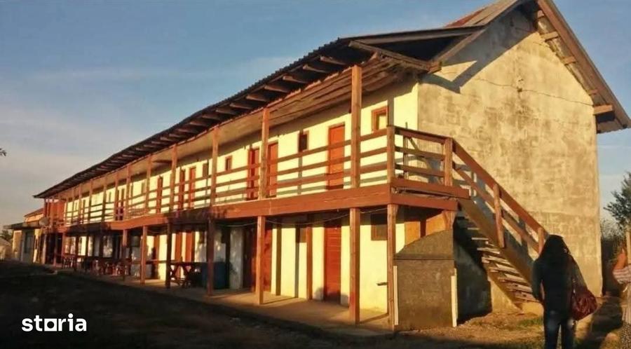 Casă cu Teren 1534 Mp în Nord