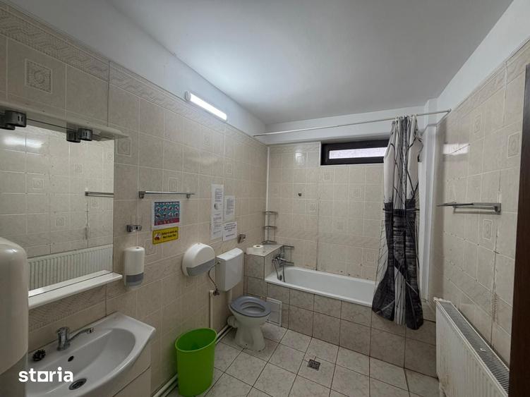 Spațiu comercial, de 1,500 mp, în Mioriței