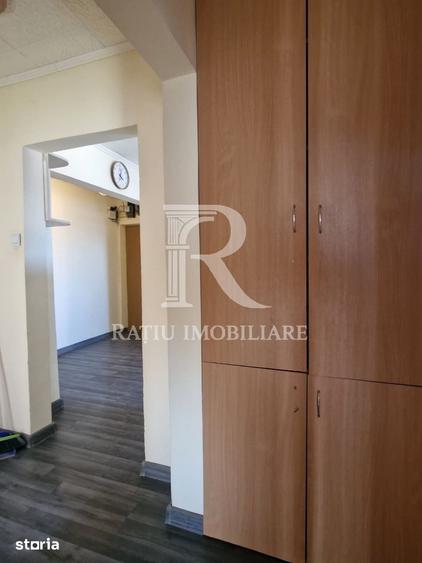 Apartament cu 3 camere în Calea Aradului
