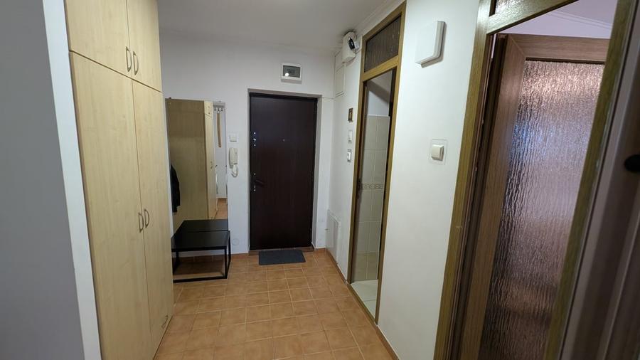 Garsonieră decomandată în Muncii
